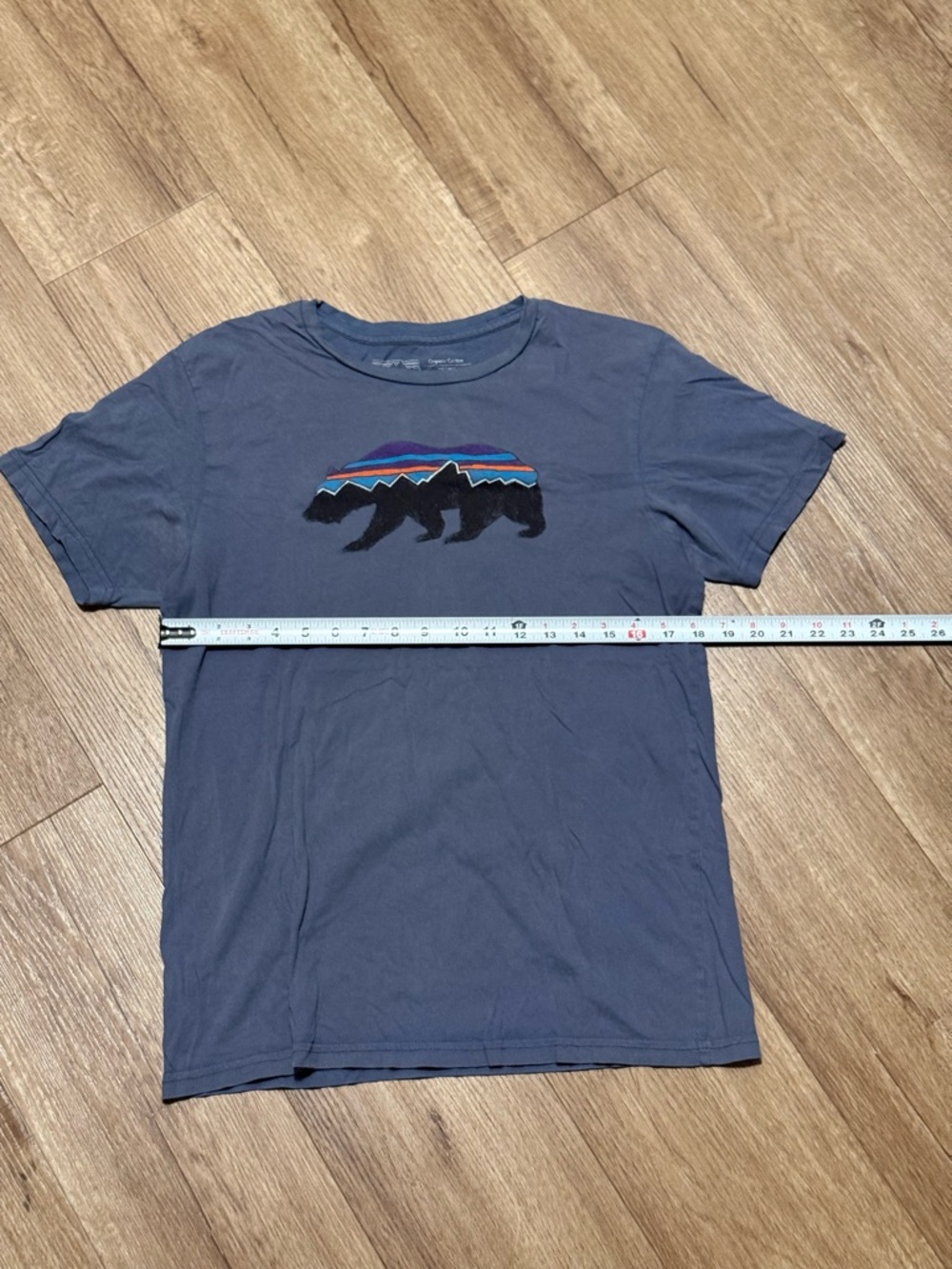 Patagonia Shirt Mens Medium Blue Short Sleeve Hiking Bear Mountains - Picture 5 of 5